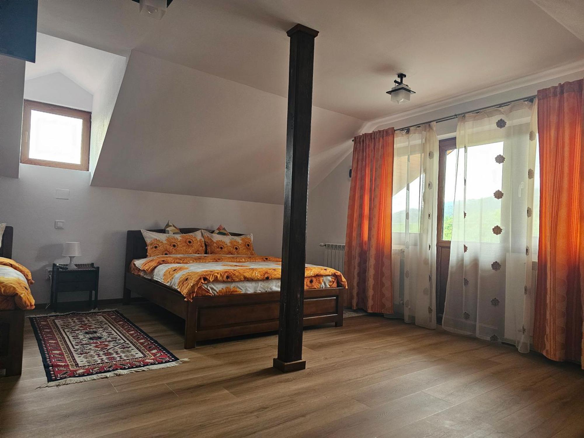 Casa Hera Călimăneşti 객실 사진