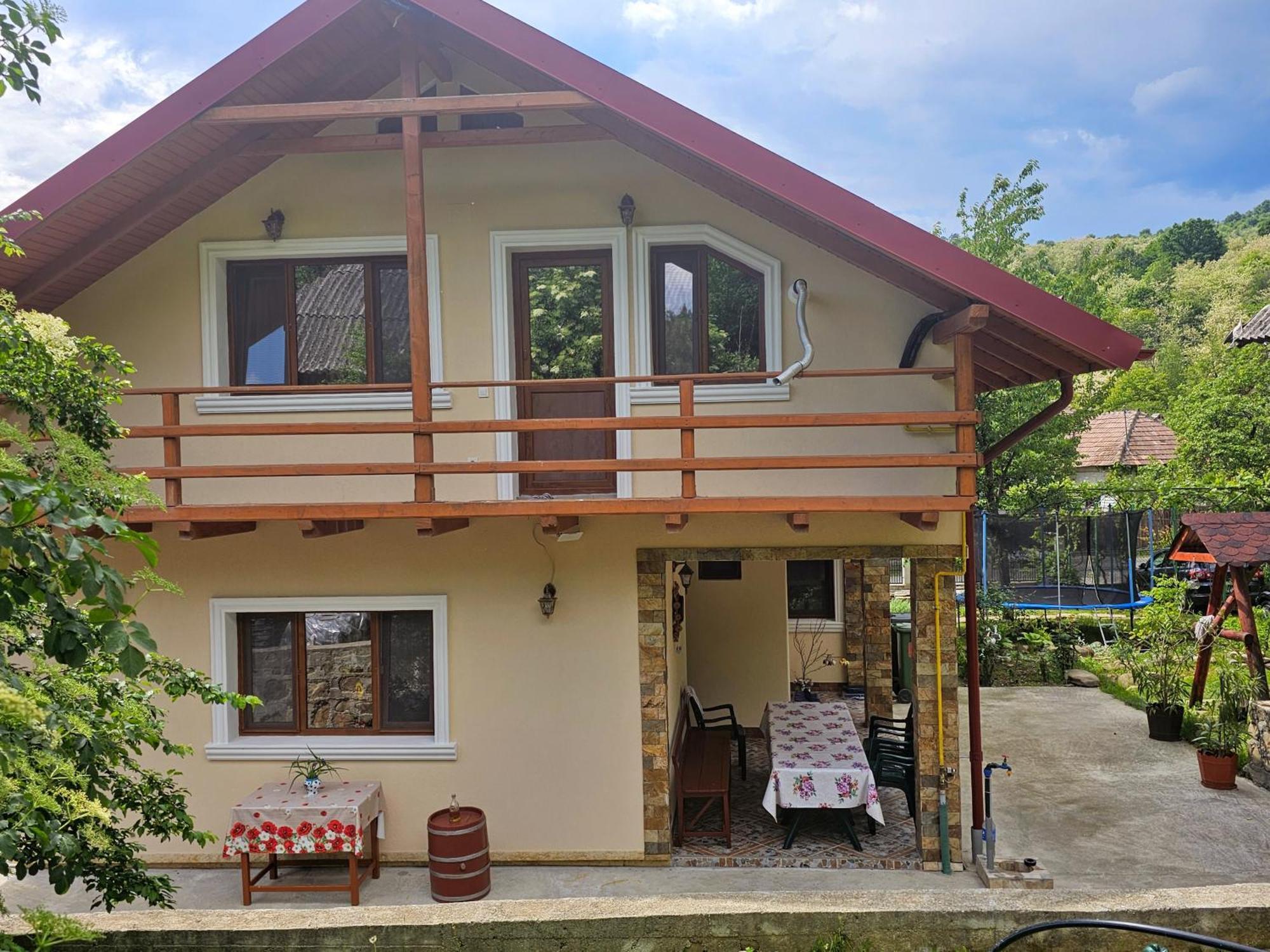 Casa Hera Călimăneşti 외부 사진
